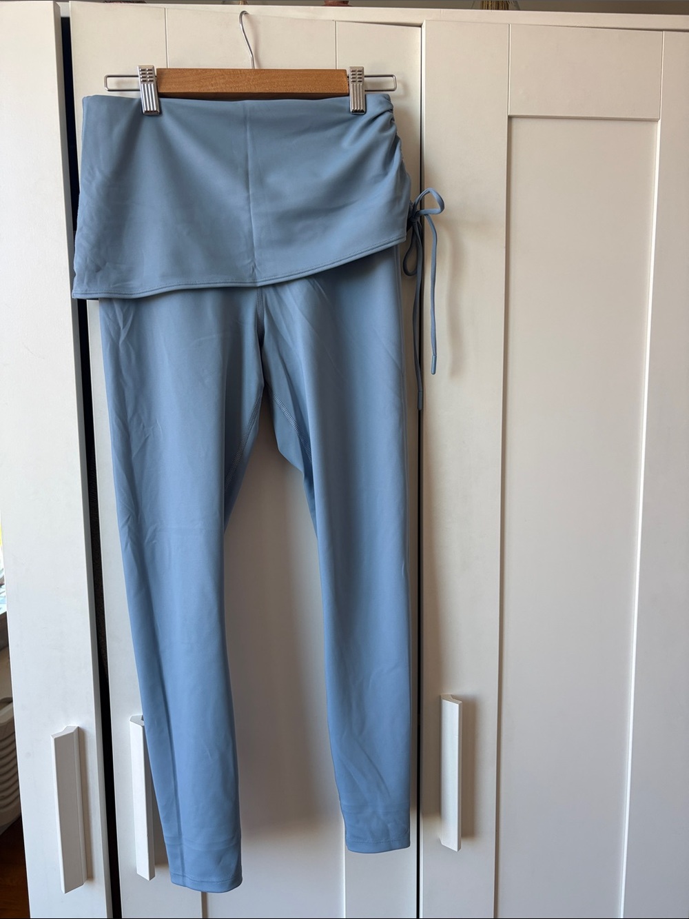 Knix Studio Legging in Light Blue